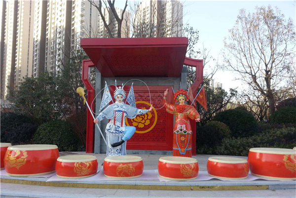 生產(chǎn)玻璃鋼戲曲雕塑.jpg 生產(chǎn)玻璃鋼戲曲雕塑.jpg