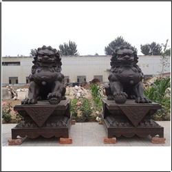 酒店銅獅子 酒店銅獅子