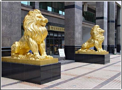 門(mén)口鎏金銅獅子 門(mén)口鎏金銅獅子