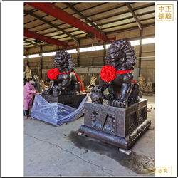 純銅保宅宮門獅子一對 純銅保宅宮門獅子一對