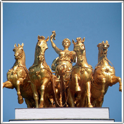 阿波羅戰(zhàn)車雕塑圖片 阿波羅戰(zhàn)車雕塑圖片