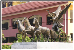 優(yōu)質(zhì)阿波羅戰(zhàn)車雕塑 優(yōu)質(zhì)阿波羅戰(zhàn)車雕塑